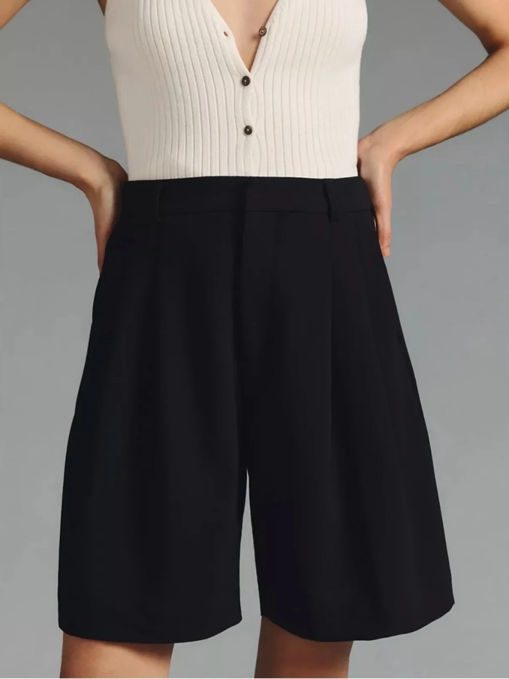 Anthropologie Maeve Black High-Waist Pleated Bermuda Shorts Size 12
